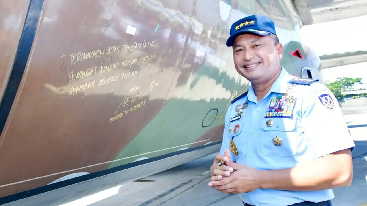 Hadiri Tradisi Pemberhentian Operasional C-130B Retroff Hercules, Kasau: Inspirasi dan Motivasi bagi Generasi Penerus TNI AU
